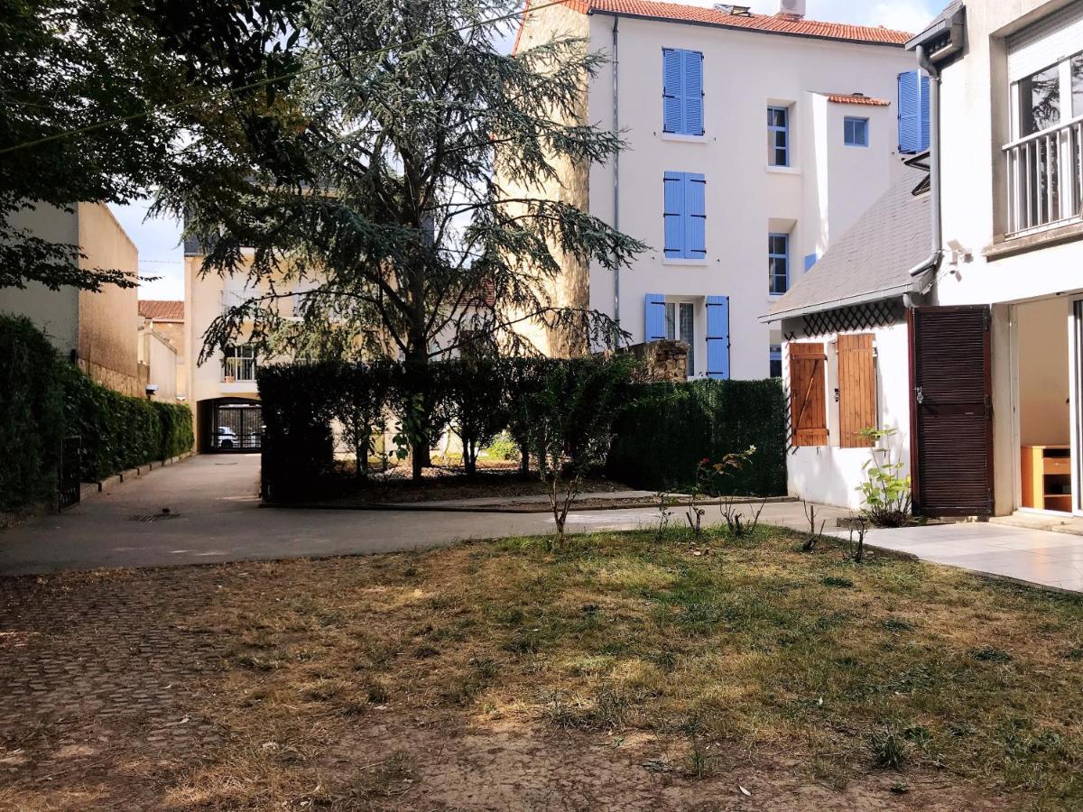 Maison De Longde-Appartement Avec 2 Chambres Villejuif Buitenkant foto